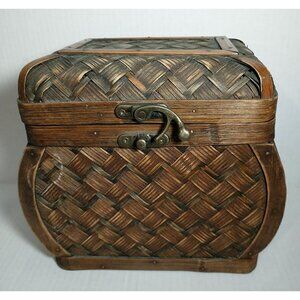 Vintage Bombay Wicker Basket Chest Metal Clasp (OB)